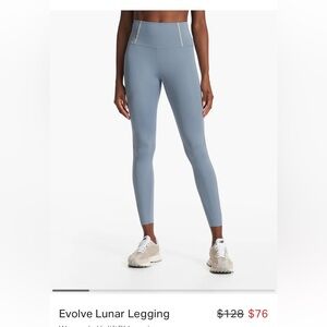 Vuori evolve lunar leggings cloud